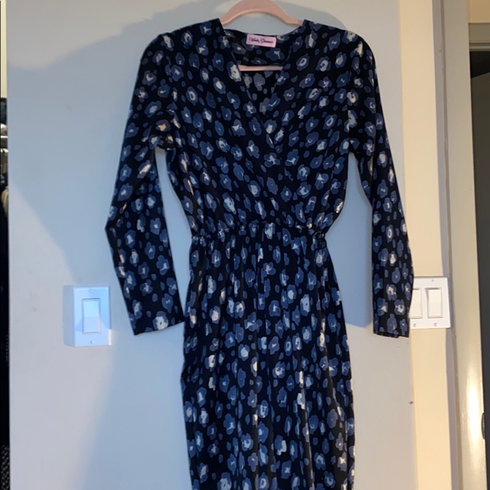 Good condition.Lovely jumpsuit. Bought in Thailand